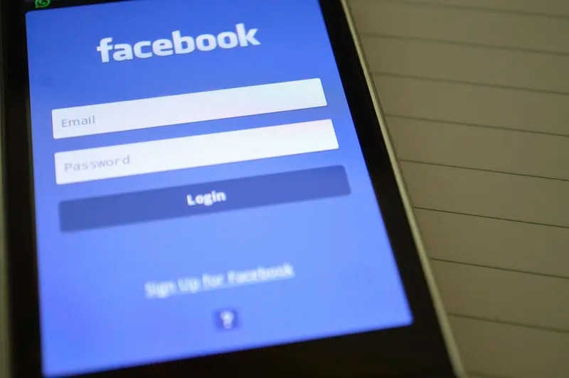 Facebook Apple Google zijn gehackt 16 miljard accounts op straat